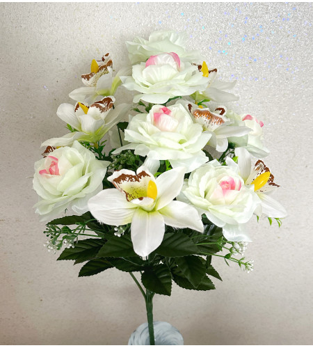 Атласні троянди з орхідеями, букет 14 головок