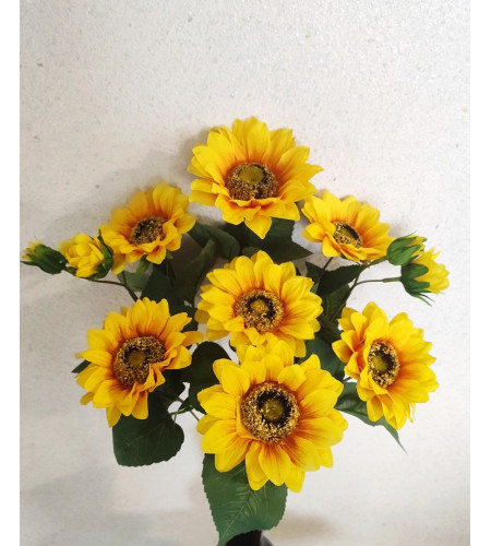 Букет натуральних соняшників, букет 9 головок
