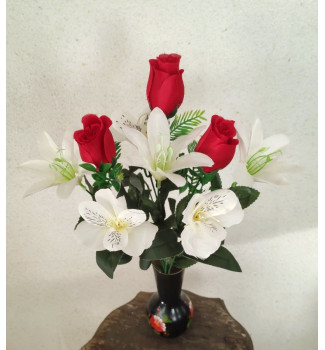 Бутони троянд з ліліями та альстромерією, букет 9 головок Бутони троянд з ліліями та альстромерією, букет 9 головок