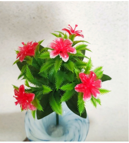 Лілія з ялинкою, букет 5 головок