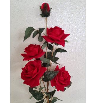 Оксамитова гілка троянди, 5 головок