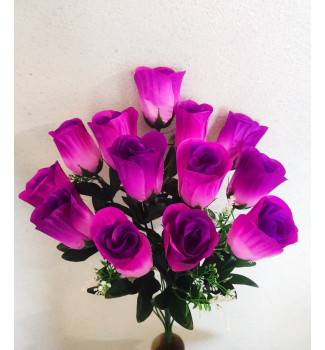 Атласні бутони троянди, букет 13 головок