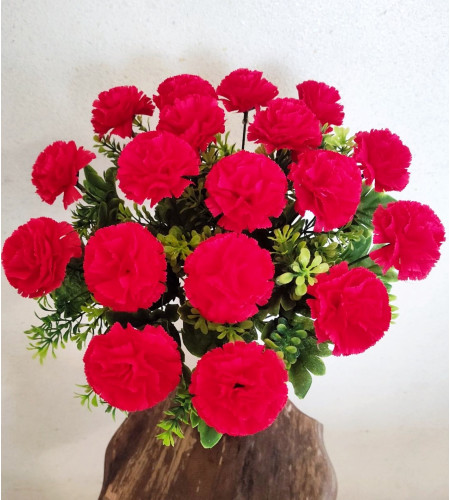 Гвоздика-кулька з самшитом, букет 18 головок