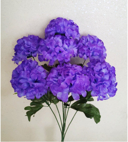 Калинка з пластиковими додатками, букет 7 головок