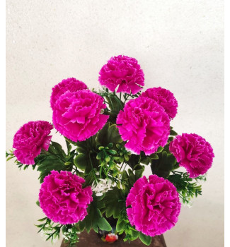 Гвоздика-кулька з самшитом, букет 9 головок