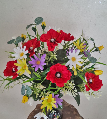 Маки з польовими квітами, букет 16 головок