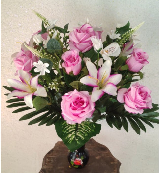 Асорті троянд, лілій та альстромерій , букет 20 гілочок Асорті троянд, лілій та альстромерій , букет 20 гілочок